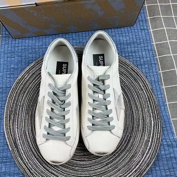 Golden Goose Super-Star Sneaker - Picture 4 of 7